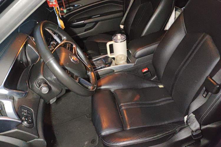 Used Cadillac SRX 2015 3.0L Elite Model Left Front Seat