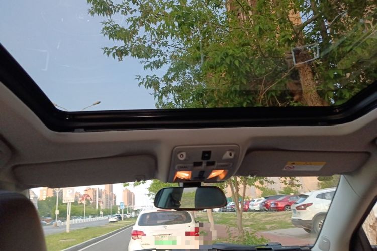 Used Cadillac SRX 2015 3.0L Comfort Version Headliner
