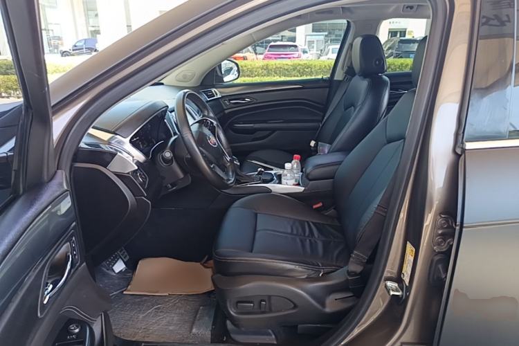 Used Cadillac SRX 2015 3.0L Comfort Version Left Front Seat
