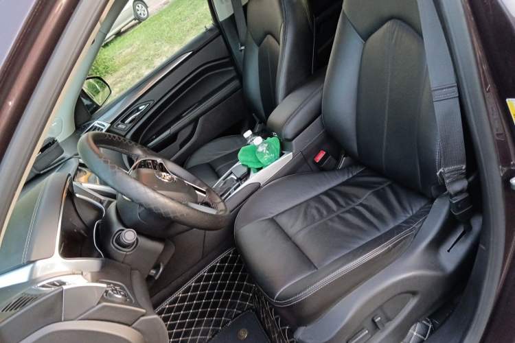 Used Cadillac SRX 2015 3.0L Comfort Version Left Front Seat