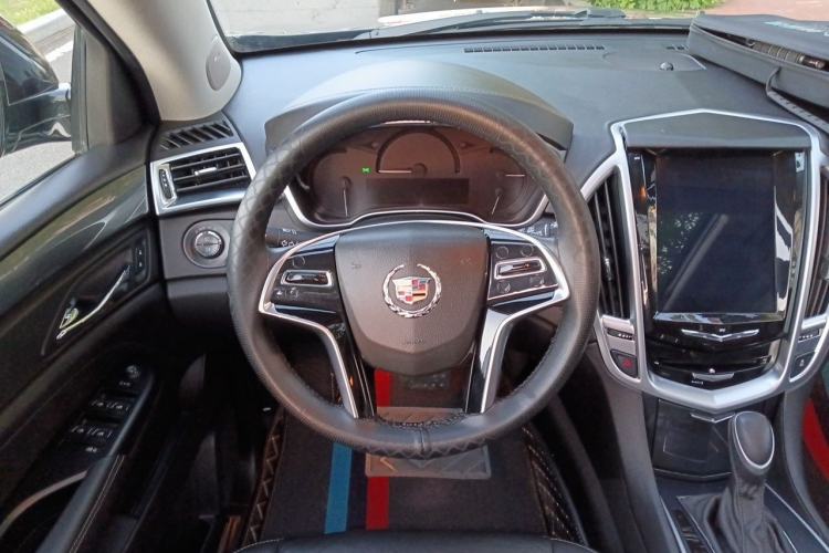 Used Cadillac SRX 2015 3.0L Comfort Version Steering Wheel