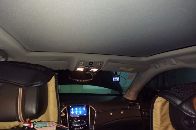 Used Cadillac SRX 2015 3.0L Elite Model Headliner