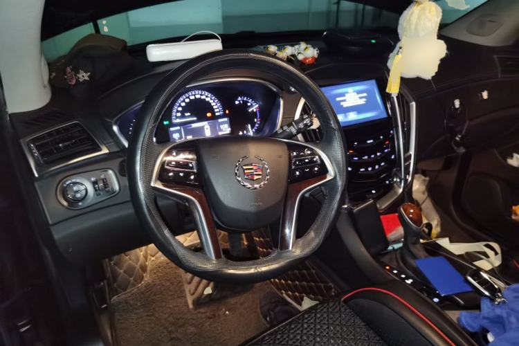 Used Cadillac SRX 2015 3.0L Elite Model Steering Wheel