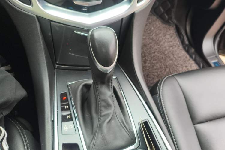 Used Cadillac SRX 2015 3.0L Comfort Version Gear Lever