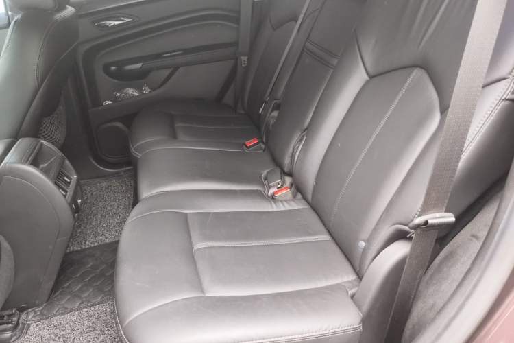 Used Cadillac SRX 2015 3.0L Comfort Version Left Rear Seat