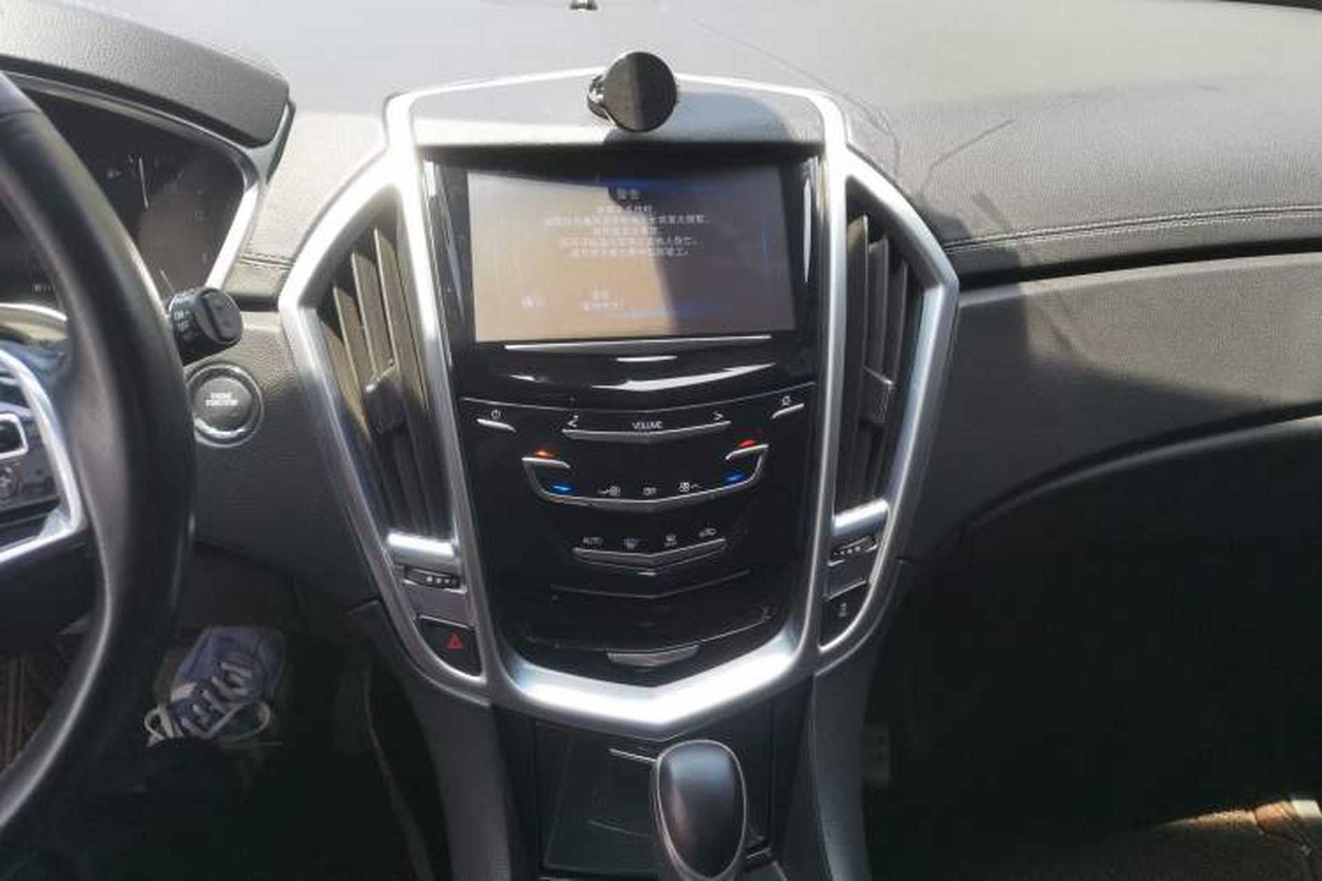 Used Cadillac SRX 2015 3.0L Comfort Version Audio And AC Panel