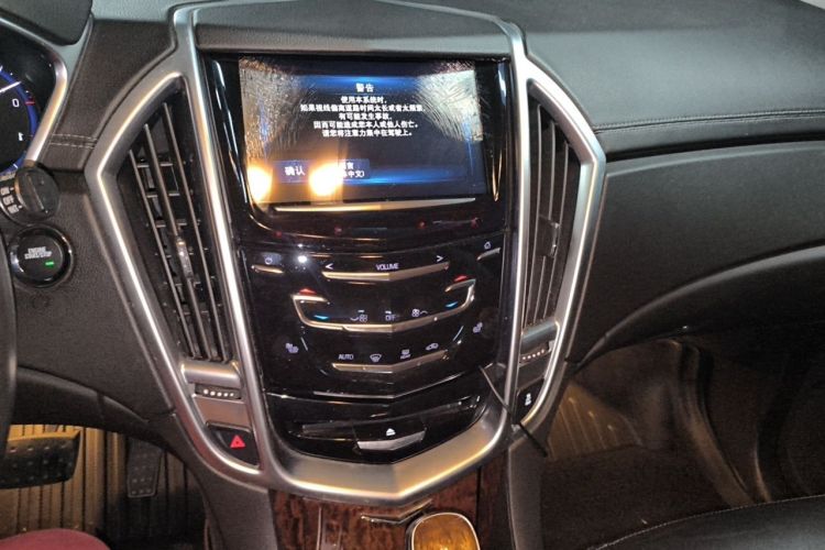 Used Cadillac SRX 2015 3.0L Elite Model Audio And AC Panel