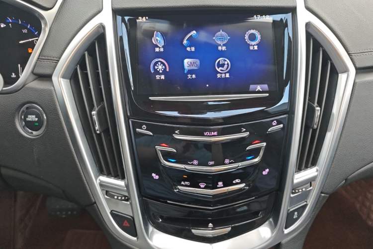 Used Cadillac SRX 2015 3.0L Elite Model Audio And AC Panel
