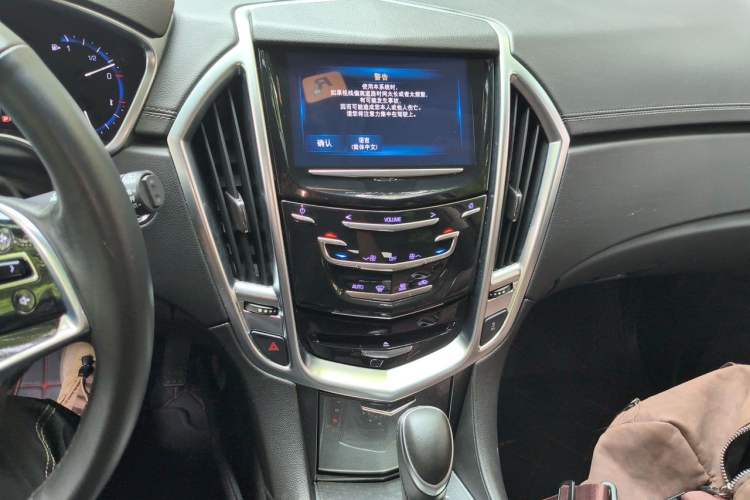 Used Cadillac SRX 2015 3.0L Comfort Version Audio And AC Panel
