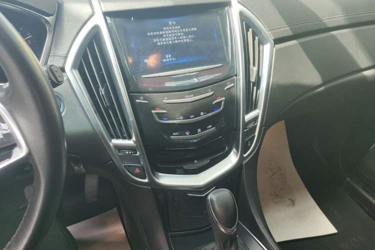 Used Cadillac SRX 2015 3.0L Comfort Version Audio And AC Panel