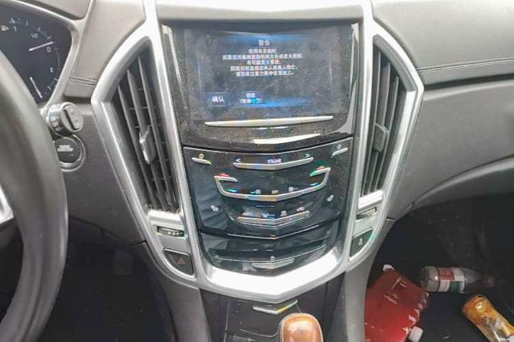 Used Cadillac SRX 2015 3.0L Elite Model Audio And AC Panel