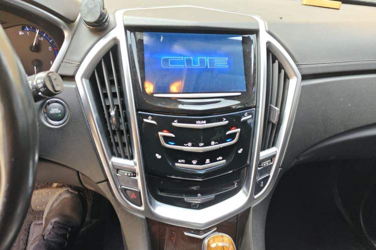 Used Cadillac SRX 2015 3.0L Elite Model Audio And AC Panel