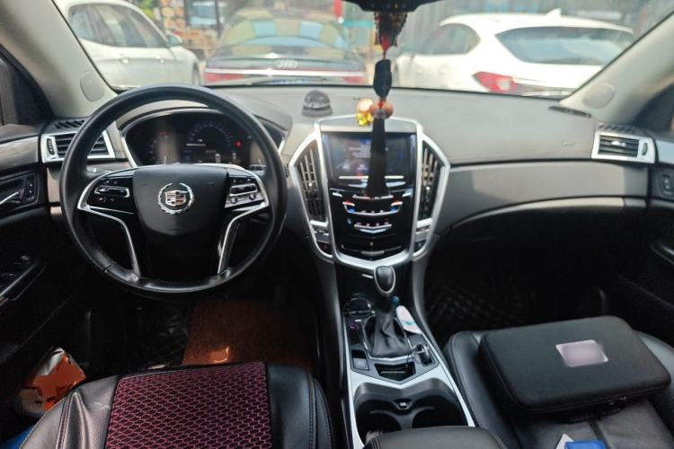 Used Cadillac SRX 2015 3.0L Comfort Version Center Console