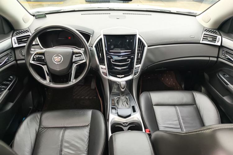 Used Cadillac SRX 2015 3.0L Comfort Version Center Console
