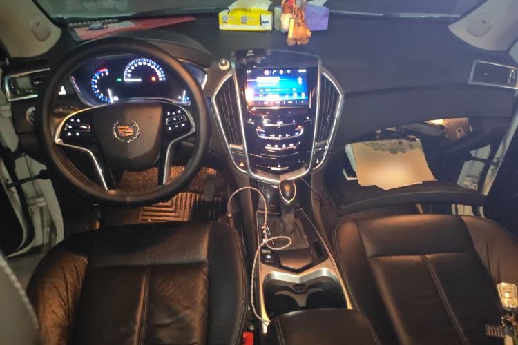 Used Cadillac SRX 2015 3.0L Comfort Version Center Console