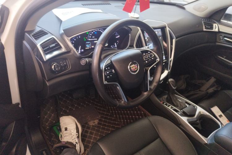 Used Cadillac SRX 2015 3.0L Comfort Version Center Console