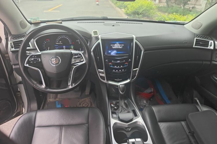 Used Cadillac SRX 2015 3.0L Comfort Version Center Console