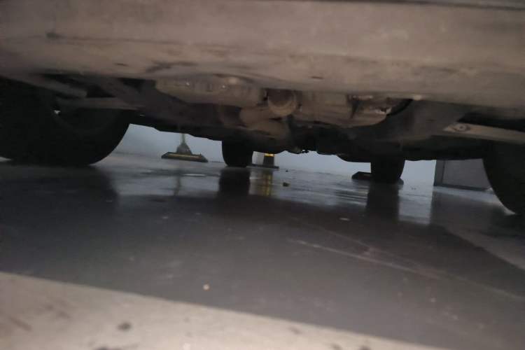 Used Cadillac SRX 2015 3.0L Comfort Version Chassis Front