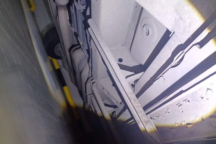 Used Cadillac SRX 2015 3.0L Elite Model Chassis Front Left