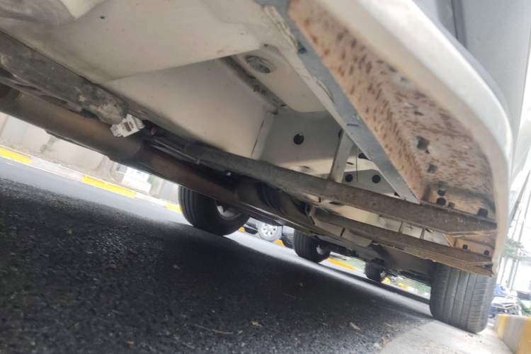Used Cadillac SRX 2015 3.0L Elite Model Chassis Front Left