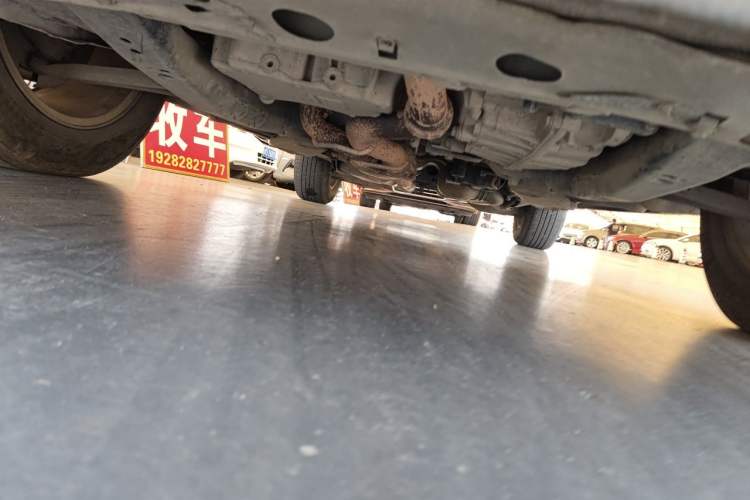 Used Cadillac SRX 2015 3.0L Comfort Version Chassis Front
