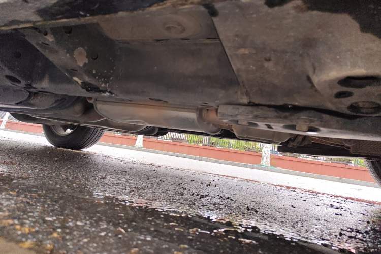 Used Cadillac SRX 2015 3.0L Elite Model Chassis Front Right