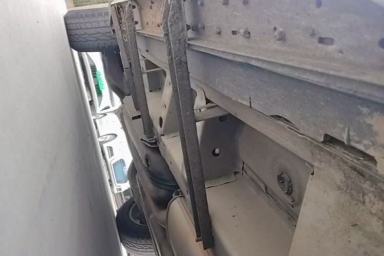 Used Cadillac SRX 2015 3.0L Elite Model Chassis Front Right