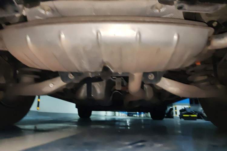 Used Cadillac SRX 2015 3.0L Comfort Version Chassis Rear