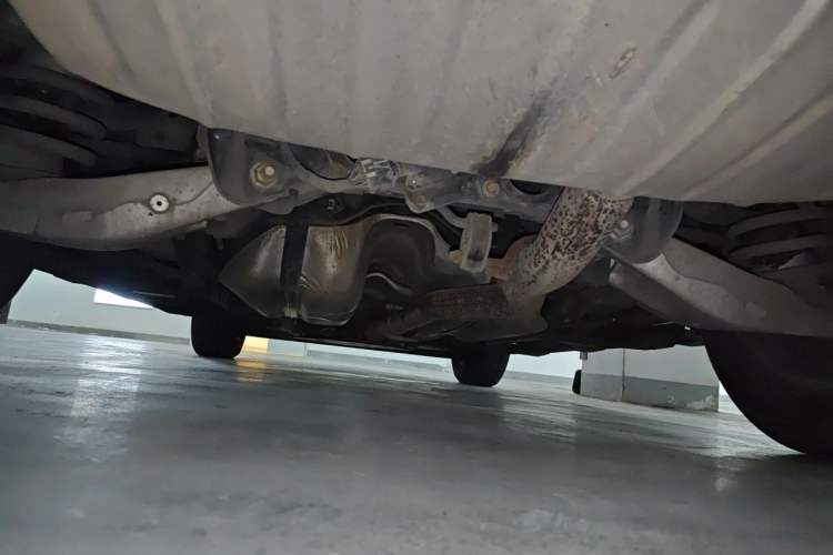 Used Cadillac SRX 2015 3.0L Elite Model Chassis Rear
