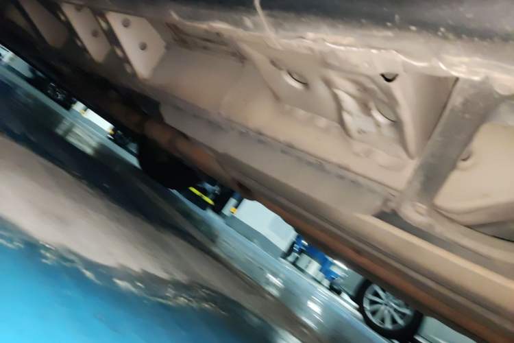 Used Cadillac SRX 2015 3.0L Comfort Version Chassis Rear Left