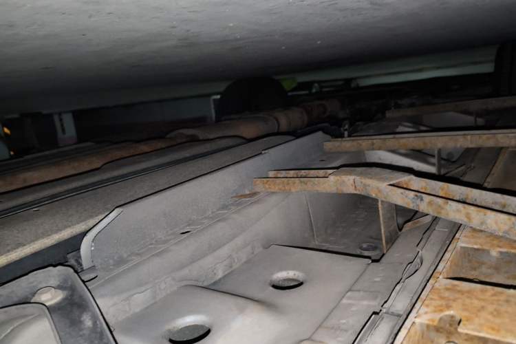 Used Cadillac SRX 2015 3.0L Comfort Version Chassis Rear Left