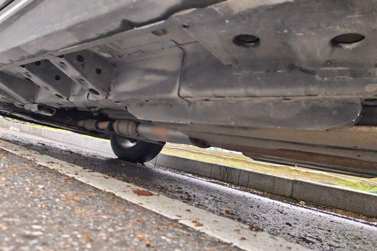 Used Cadillac SRX 2015 3.0L Elite Model Chassis Rear Left
