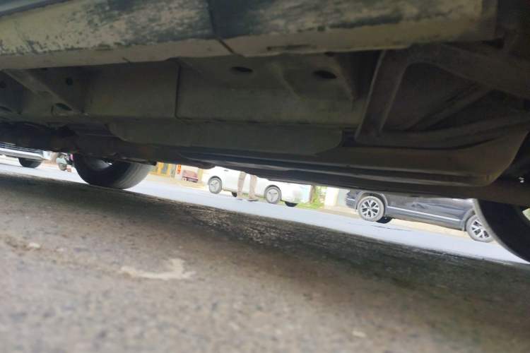 Used Cadillac SRX 2015 3.0L Elite Model Chassis Rear Left