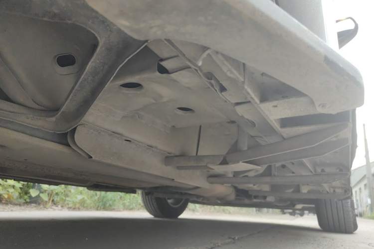 Used Cadillac SRX 2015 3.0L Elite Model Chassis Rear Right