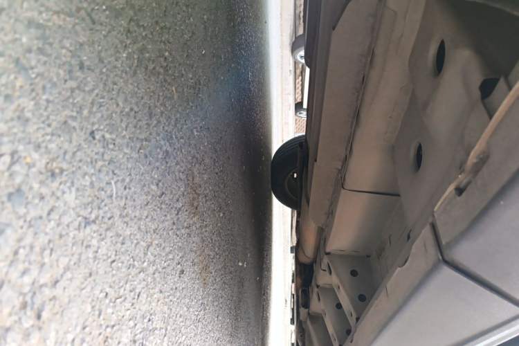 Used Cadillac SRX 2015 3.0L Elite Model Chassis Rear Right