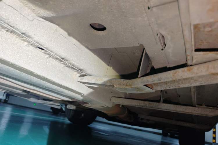 Used Cadillac SRX 2015 3.0L Luxury Model Chassis Rear Right