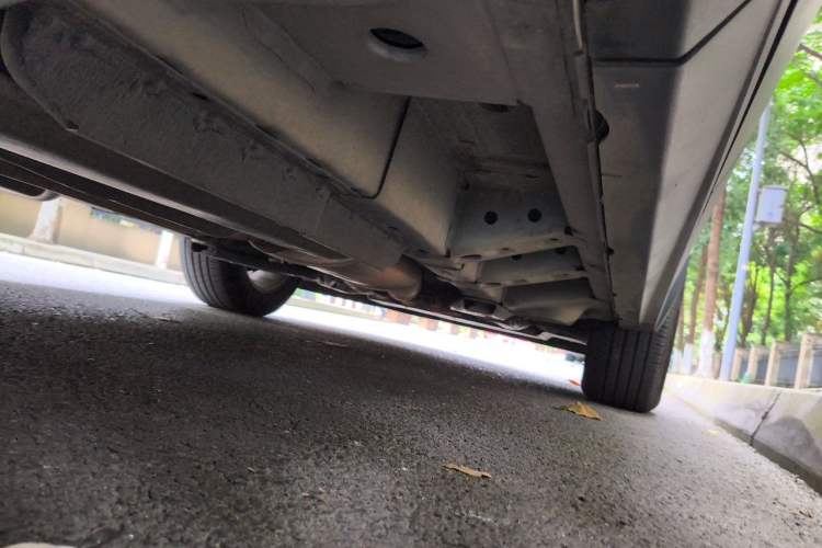 Used Cadillac SRX 2015 3.0L Comfort Version Chassis Rear Right