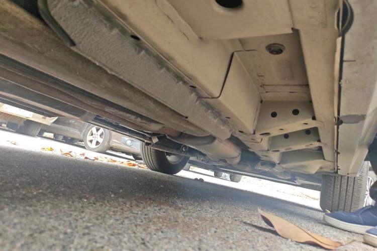 Used Cadillac SRX 2015 3.0L Elite Model Chassis Rear Right