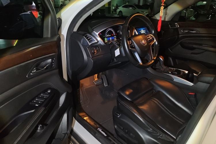 Used Cadillac SRX 2015 3.6L Flagship Edition Driver Seat