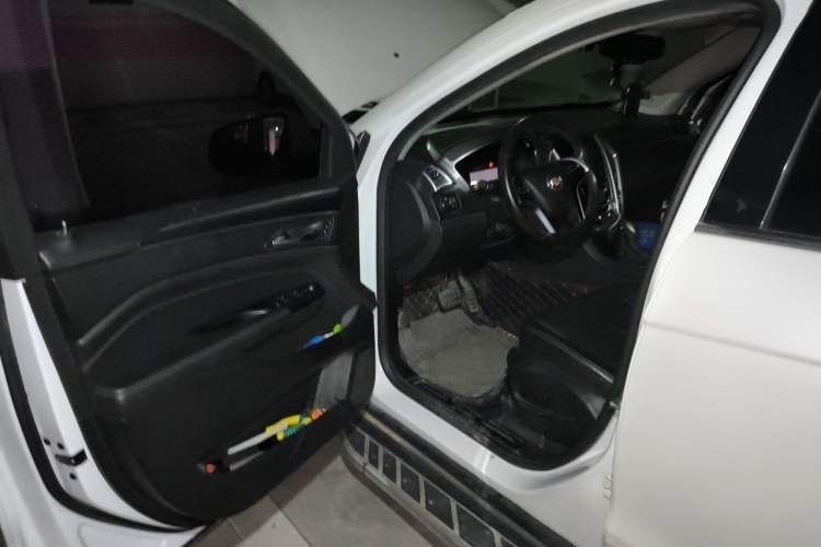 Used Cadillac SRX 2015 3.0L Comfort Version Driver Seat