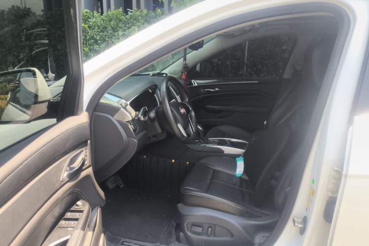 Used Cadillac SRX 2015 3.0L Comfort Version Driver Seat