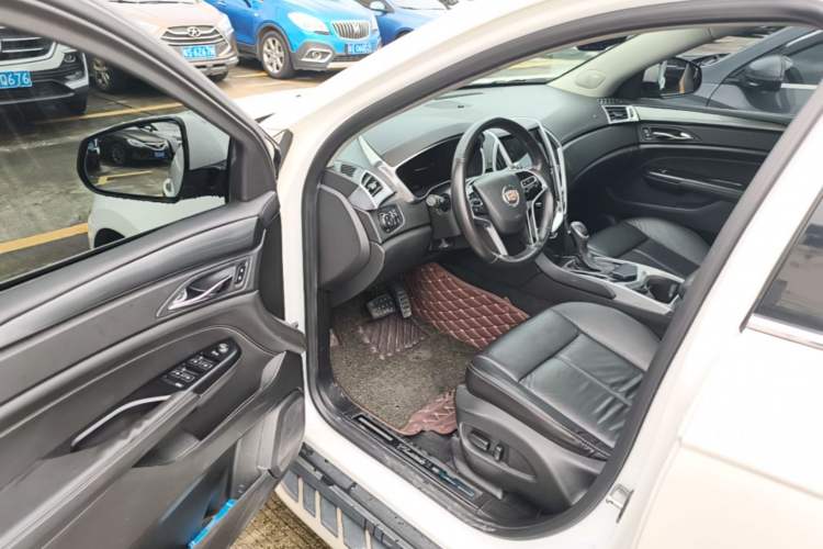 Used Cadillac SRX 2015 3.0L Comfort Version Driver Seat