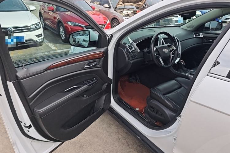Used Cadillac SRX 2015 3.0L Elite Model Driver Seat