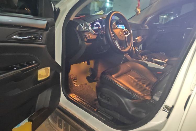 Used Cadillac SRX 2015 3.0L Comfort Version Driver Seat
