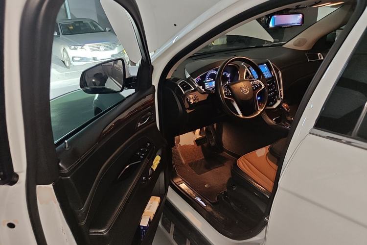 Used Cadillac SRX 2015 3.0L Flagship Model Driver Seat