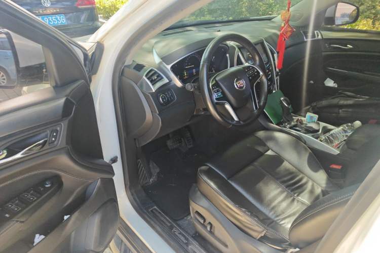 Used Cadillac SRX 2015 3.0L Comfort Version Driver Seat