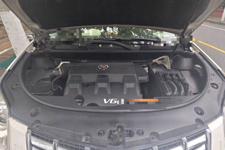 Used Cadillac SRX 2015 3.0L Elite Model Engine Bay