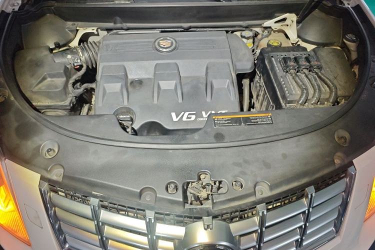 Used Cadillac SRX 2015 3.0L Luxury Model Engine Bay