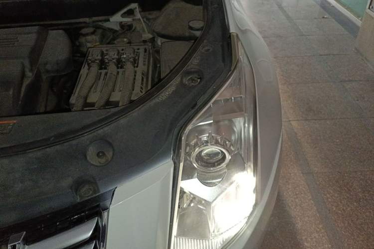 Used Cadillac SRX 2015 3.0L Elite Model Engine Bay Left