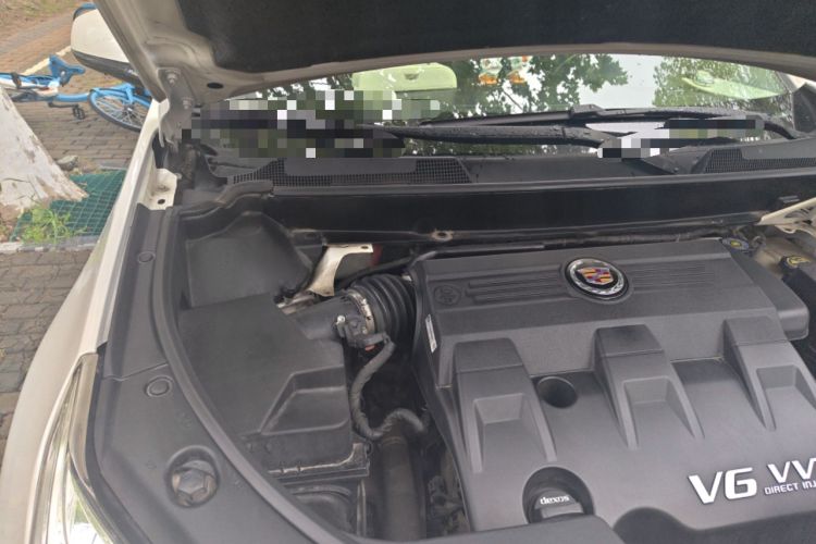 Used Cadillac SRX 2015 3.0L Elite Model Engine Bay Right